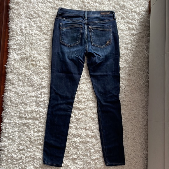 Jeans - Picture 2 of 2